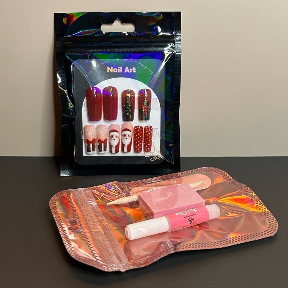 29 Piece Nail Art Set Christmas Winter Santa Theme